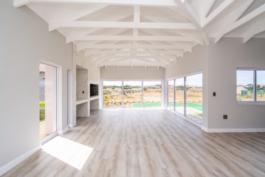 4 Bedroom Property for Sale in Langebaan Country Estate Western Cape